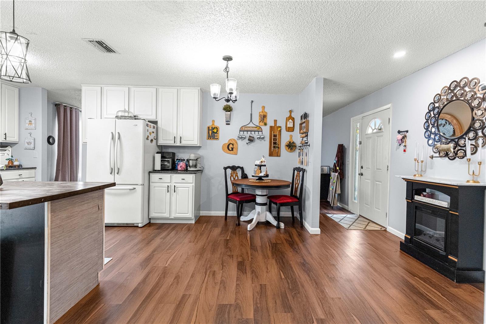 Image 12 of 30 For 508 Emerald Road