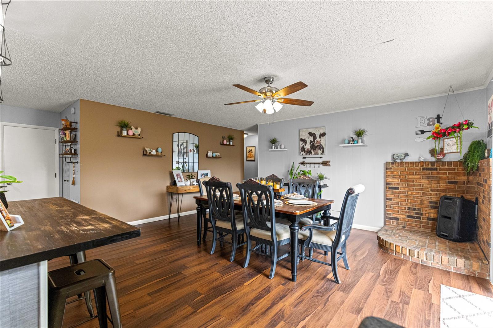 Image 17 of 30 For 508 Emerald Road