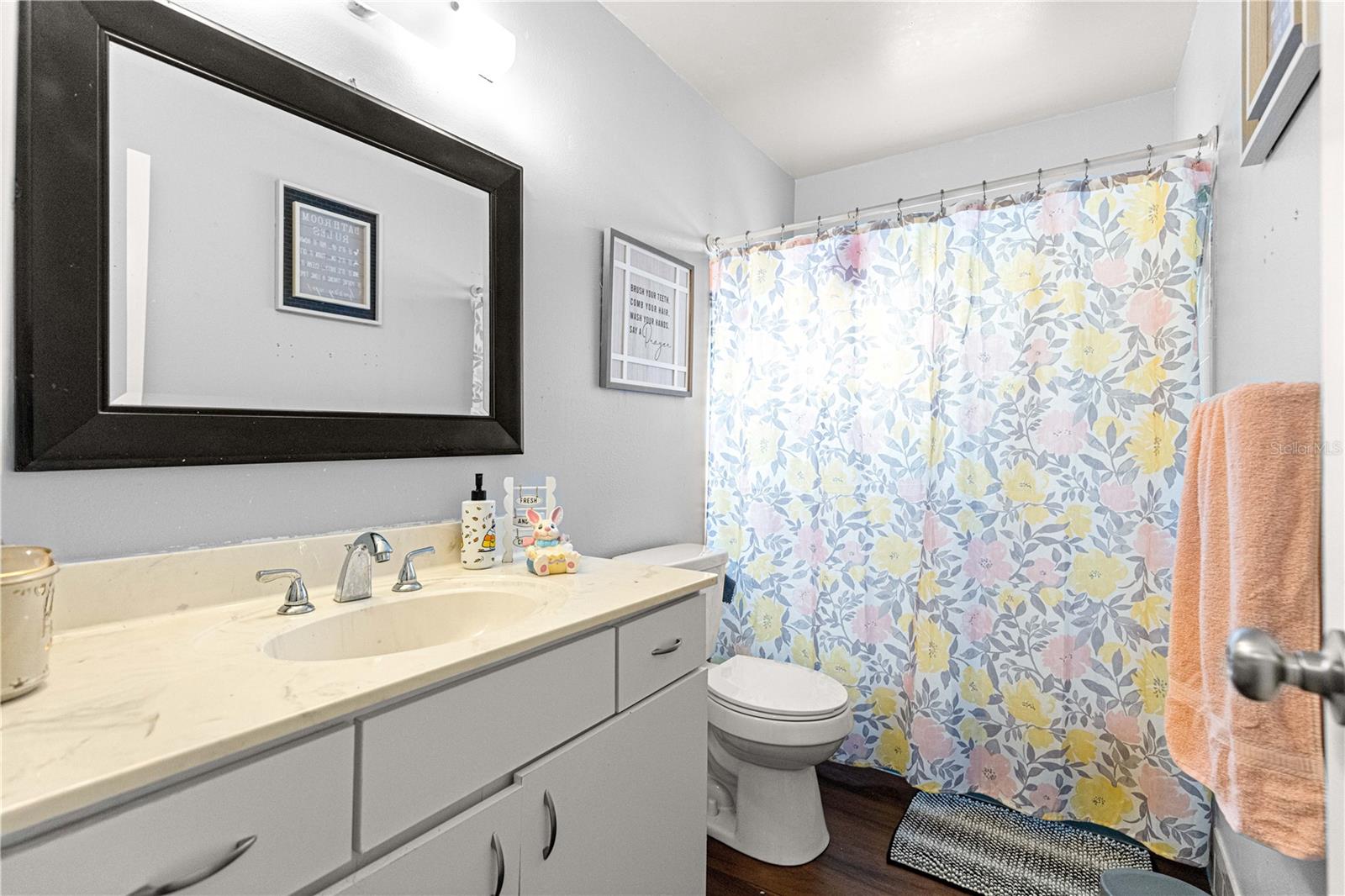 Image 26 of 30 For 508 Emerald Road