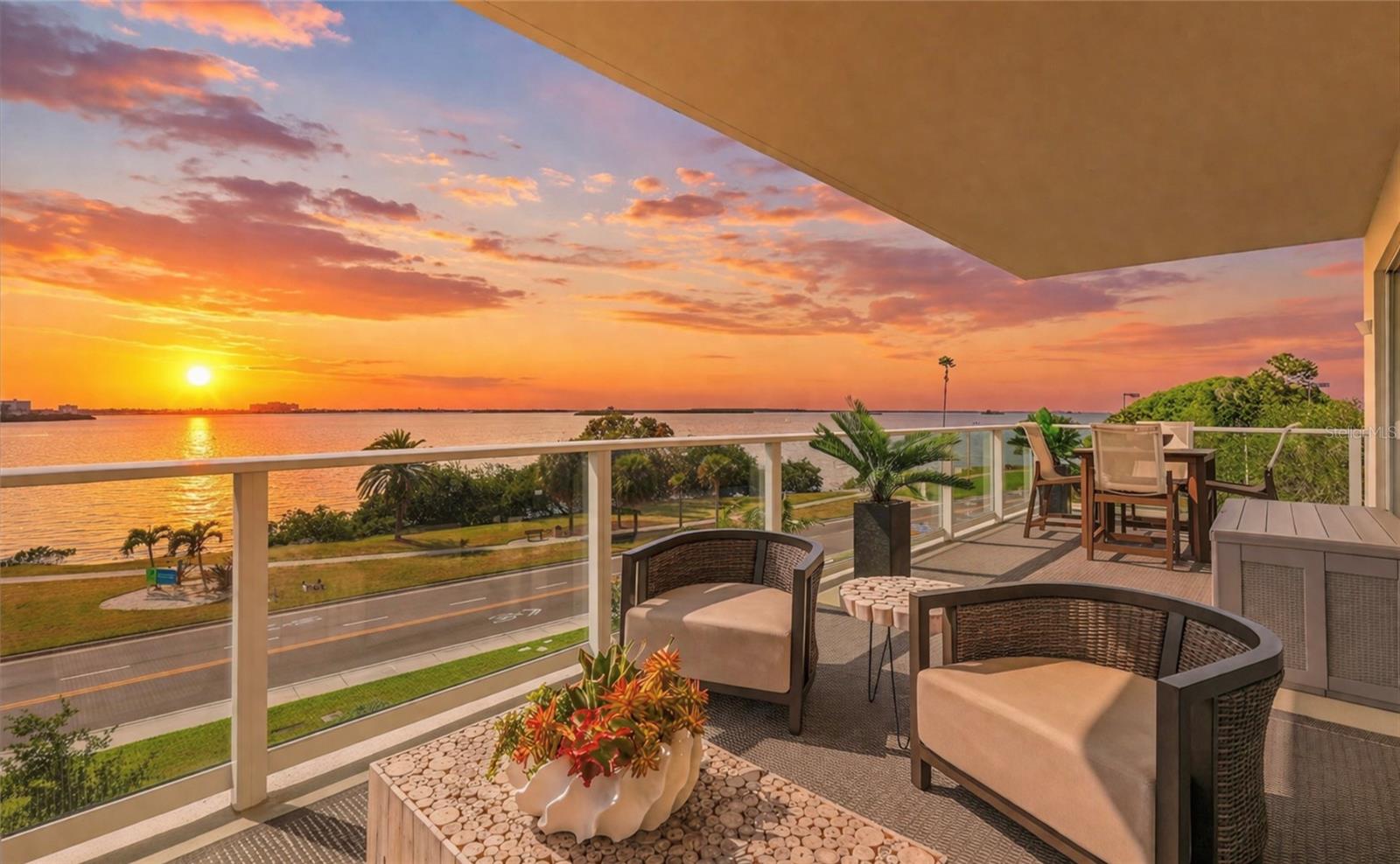 Details for 1020 Sunset Point Road 303, CLEARWATER, FL 33755