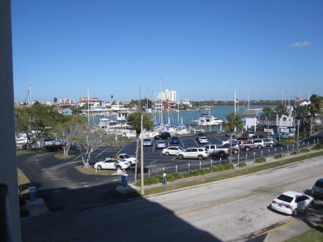 Image 26 of 39 For 800 Gulfview Boulevard 303