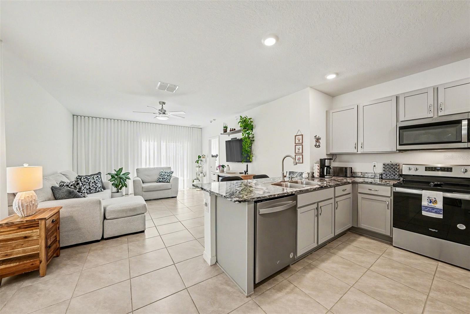 Image 9 of 23 For 6298 Wandering Willow Drive