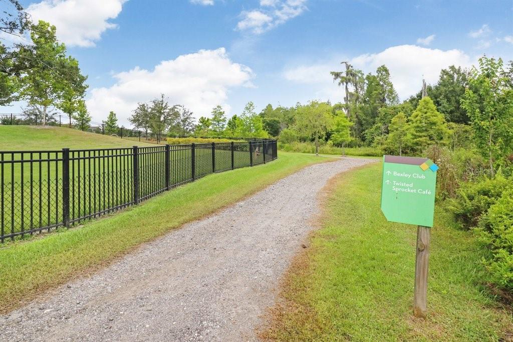 Listing photo id 69 for 16247 November Rain Court