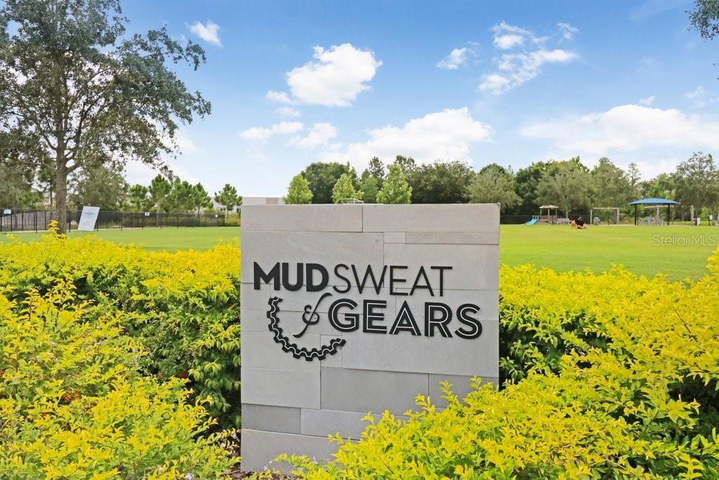 Listing photo id 72 for 16247 November Rain Court