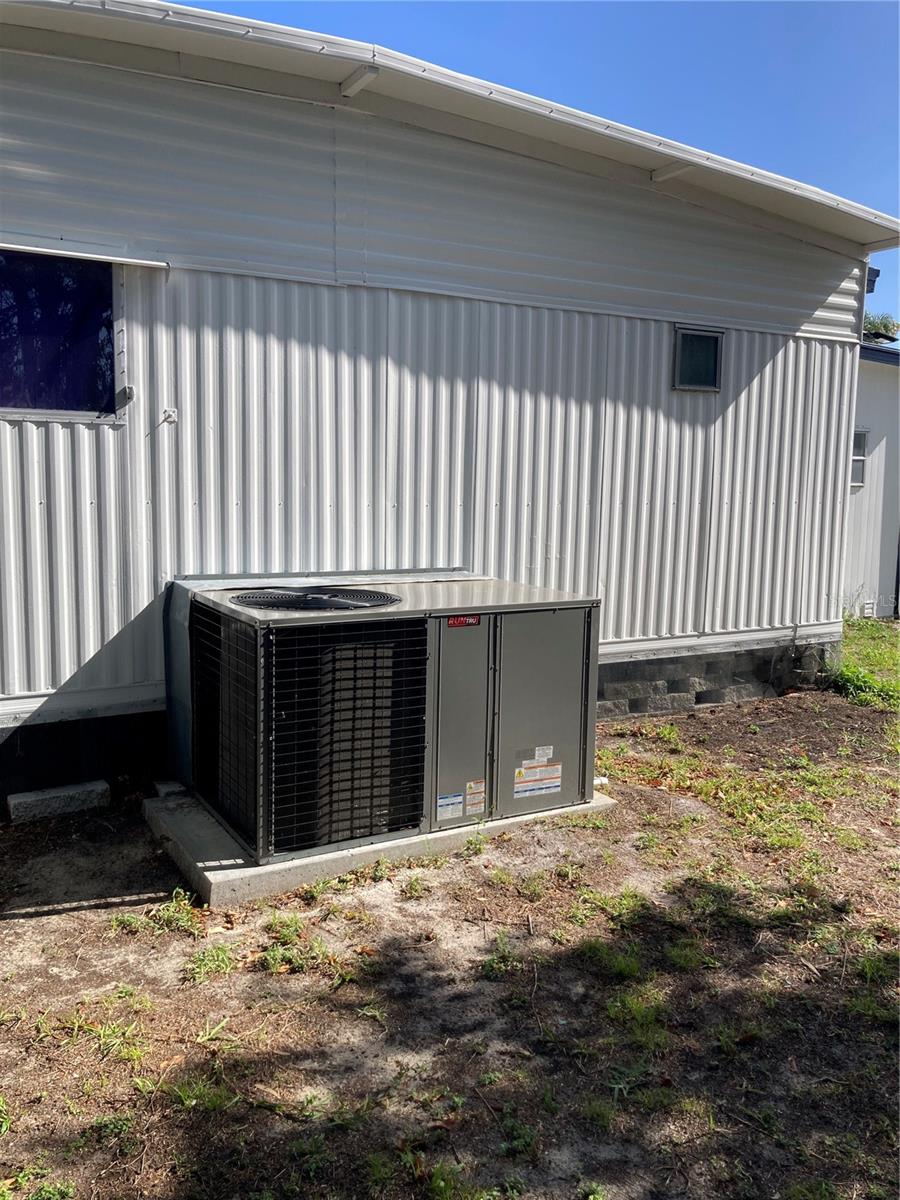 Image 7 of 24 For 3212 Tiki Drive