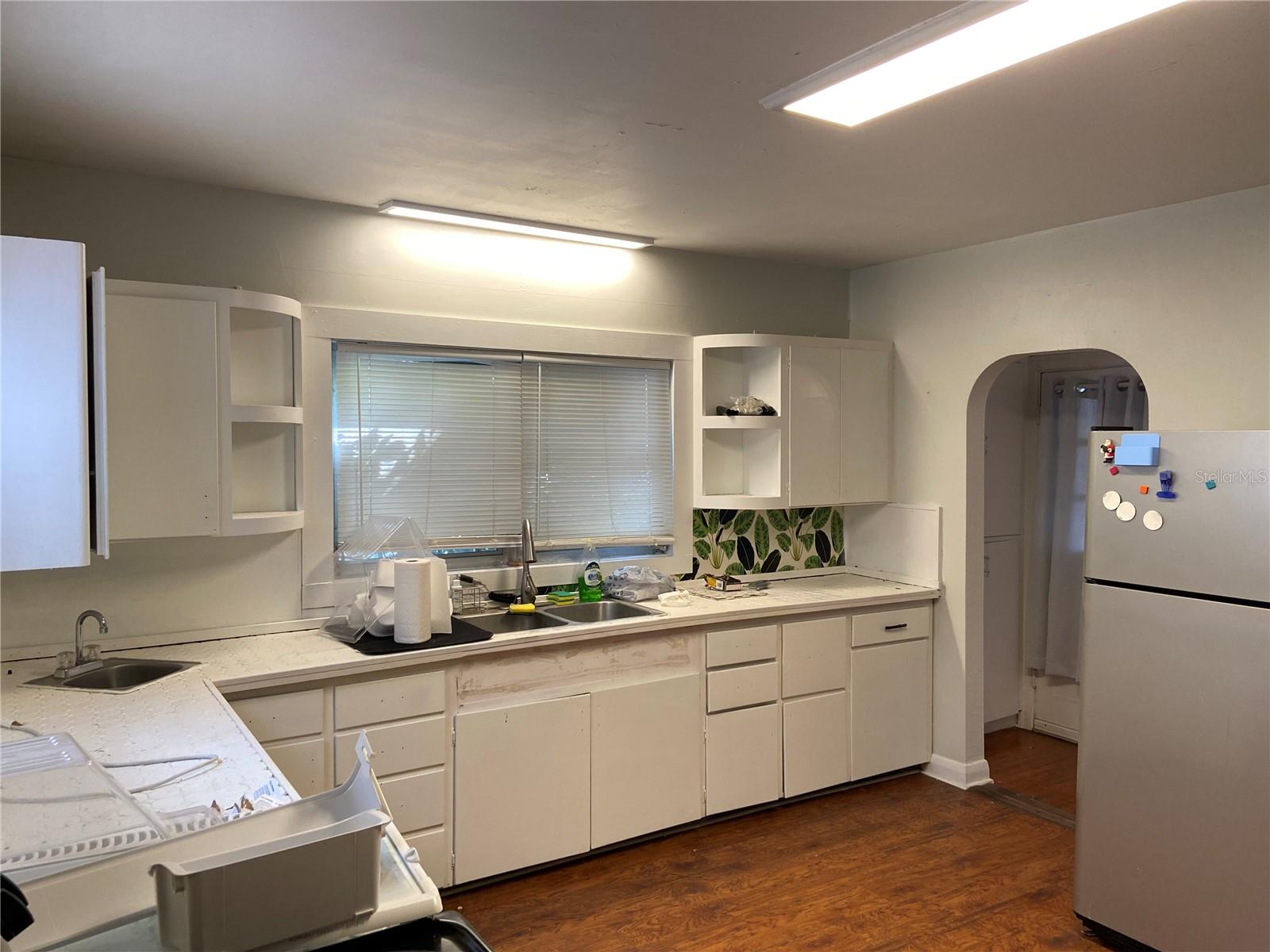 Image 4 of 15 For 108 Willow Avenue