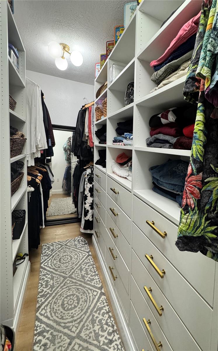 Image 16 of 55 For 4626 Bayshore Boulevard Ne