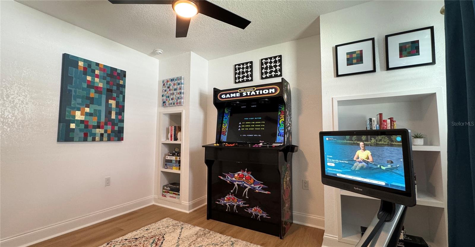 Image 42 of 55 For 4626 Bayshore Boulevard Ne