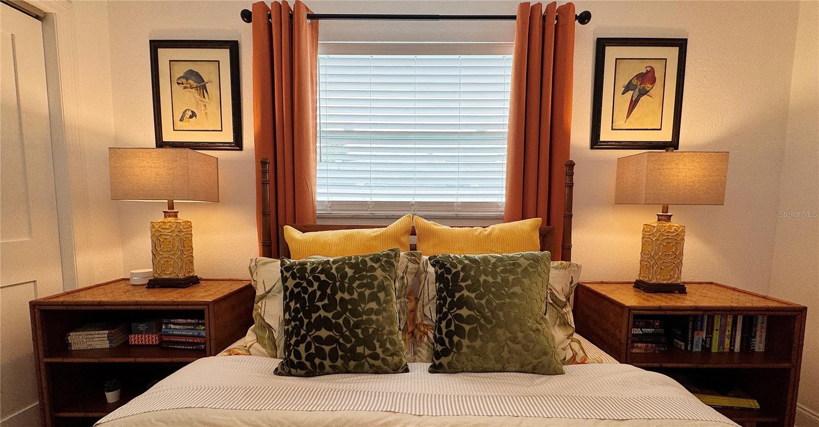 Image 43 of 55 For 4626 Bayshore Boulevard Ne