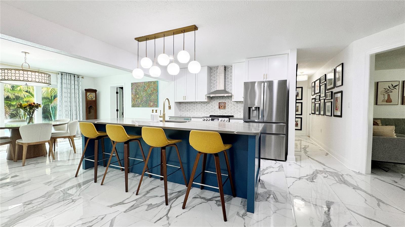 Image 9 of 55 For 4626 Bayshore Boulevard Ne