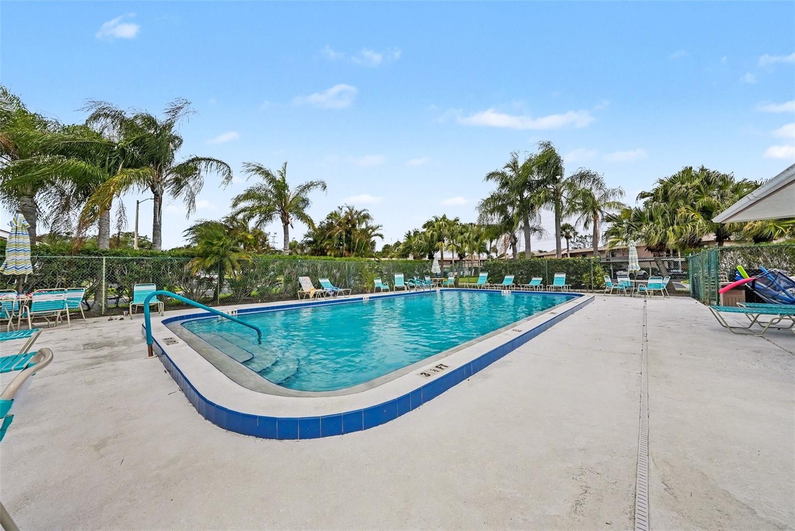 Image 25 of 31 For 172 Lakeview Way 172