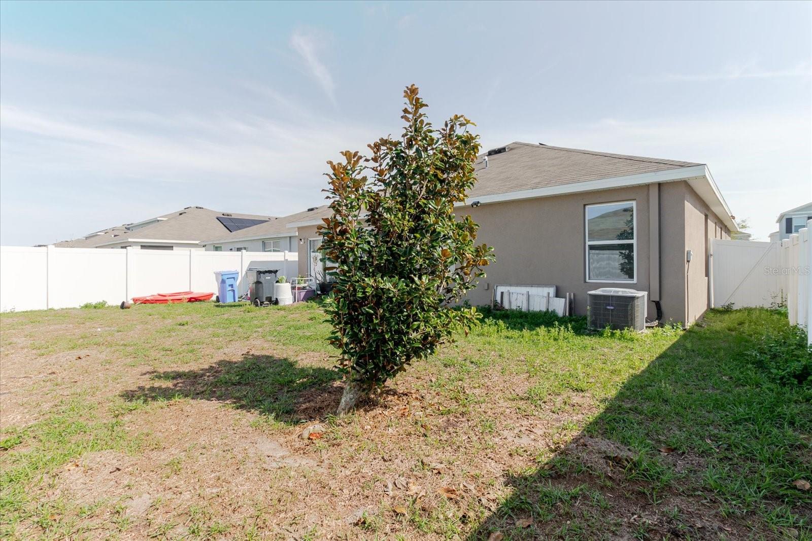 Image 17 of 32 For 10206 Golden Light Court