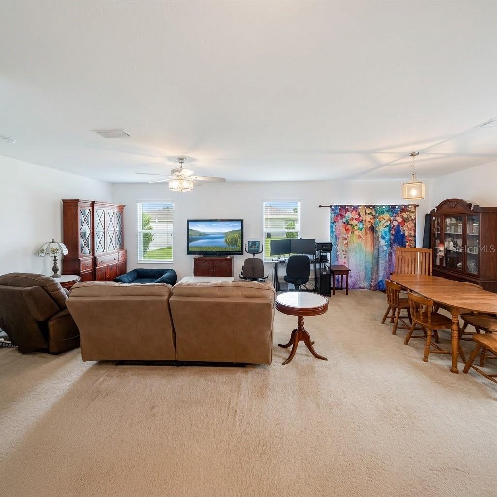 Image 5 of 32 For 10206 Golden Light Court