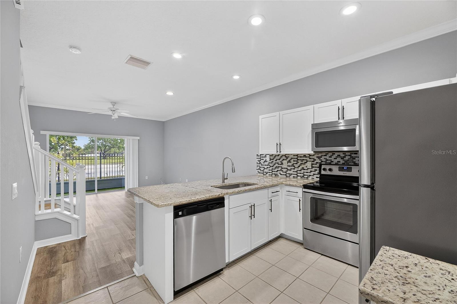 Image 17 of 58 For 13123 Kings Crossing Drive