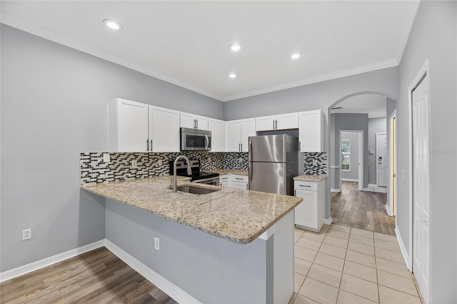 Image 19 of 58 For 13123 Kings Crossing Drive