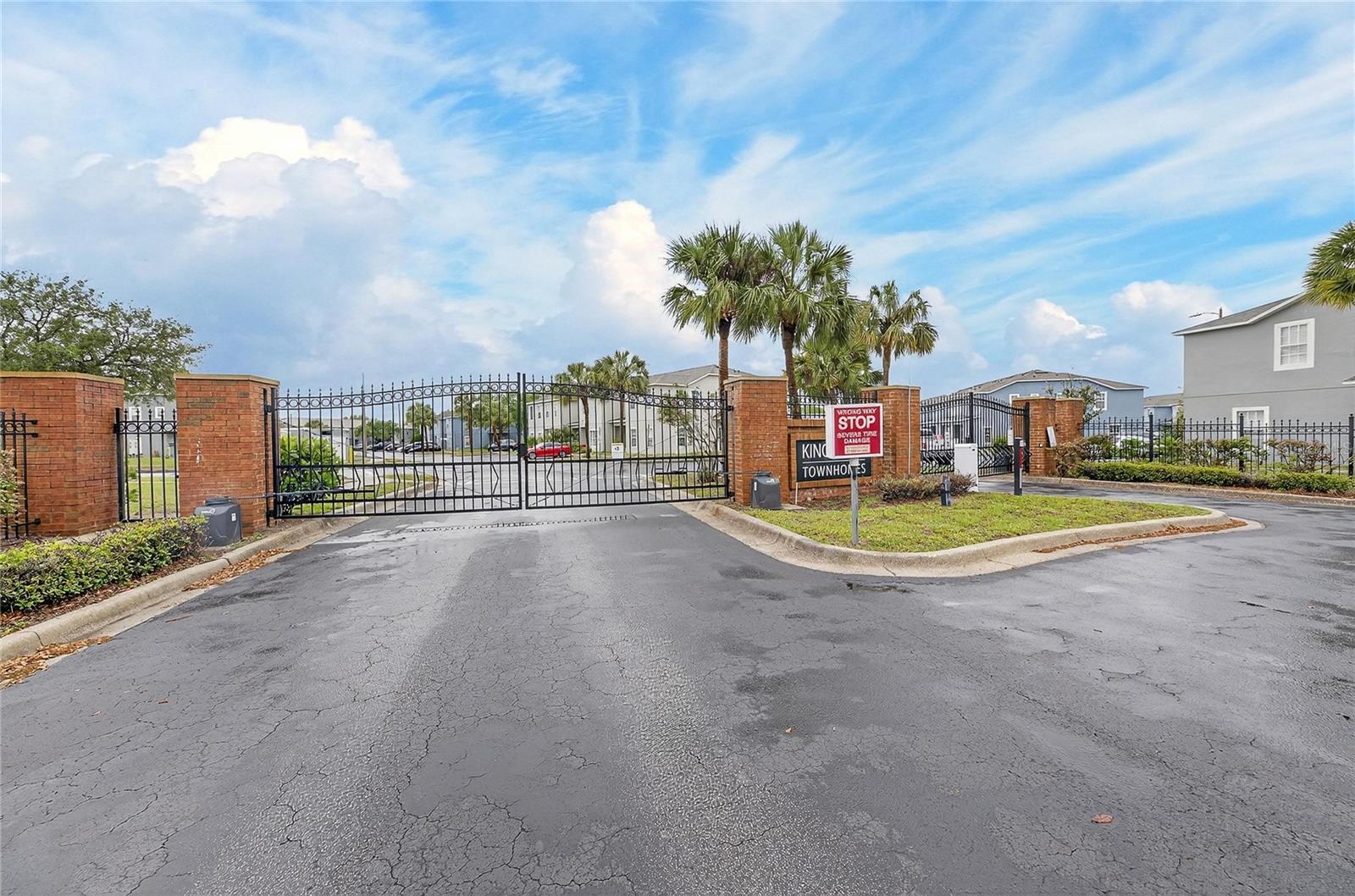 Image 4 of 58 For 13123 Kings Crossing Drive