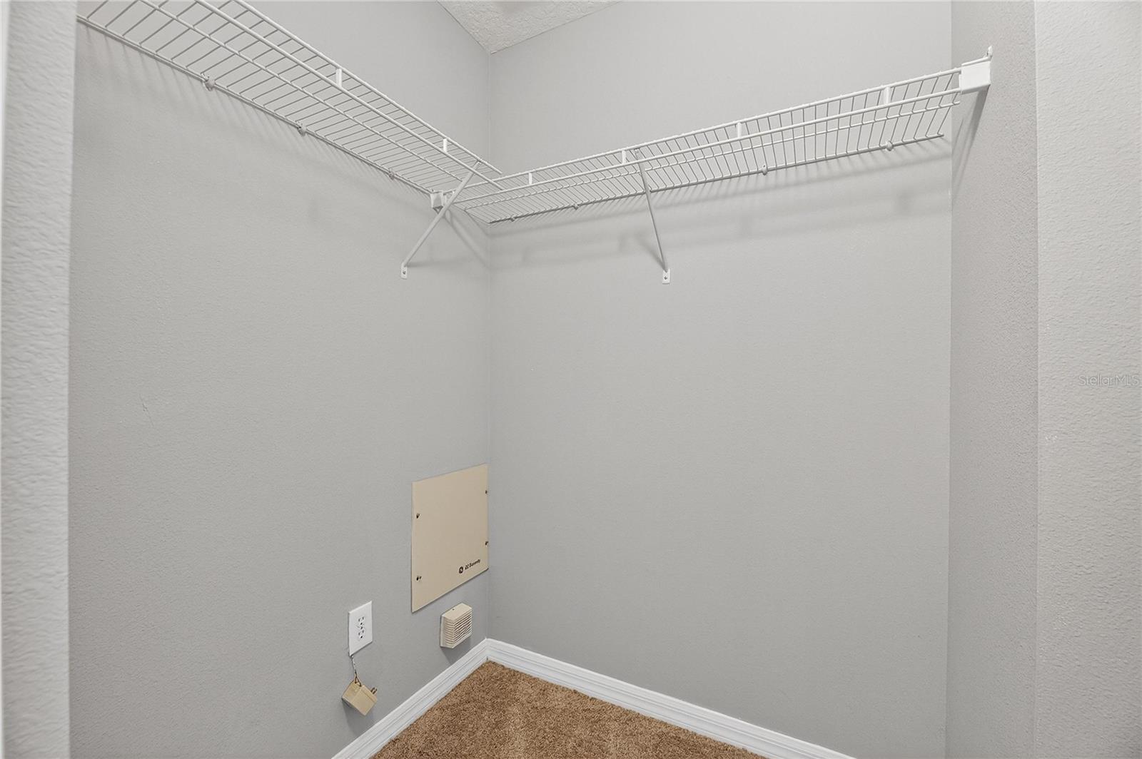 Image 41 of 58 For 13123 Kings Crossing Drive