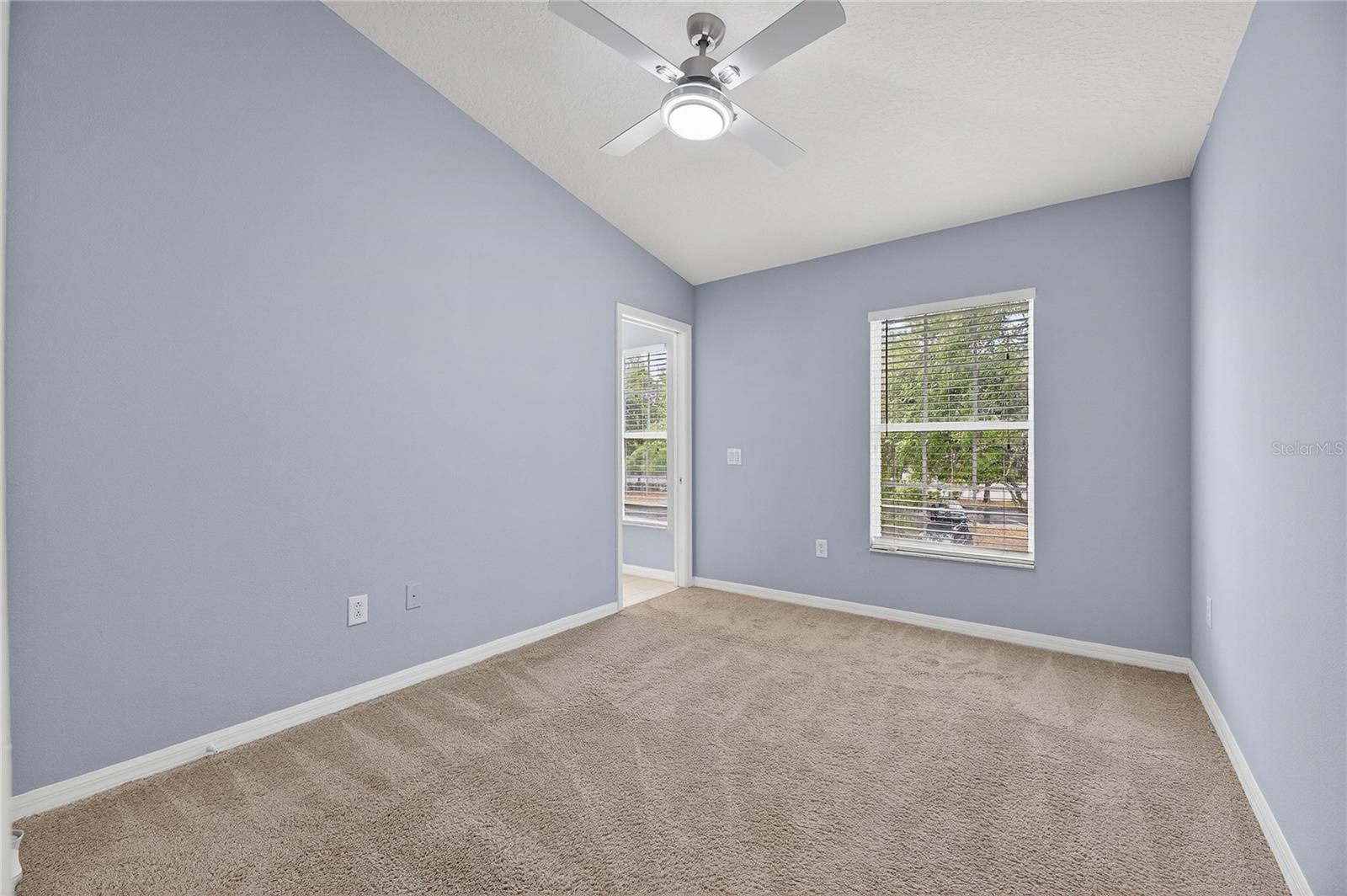 Image 45 of 58 For 13123 Kings Crossing Drive