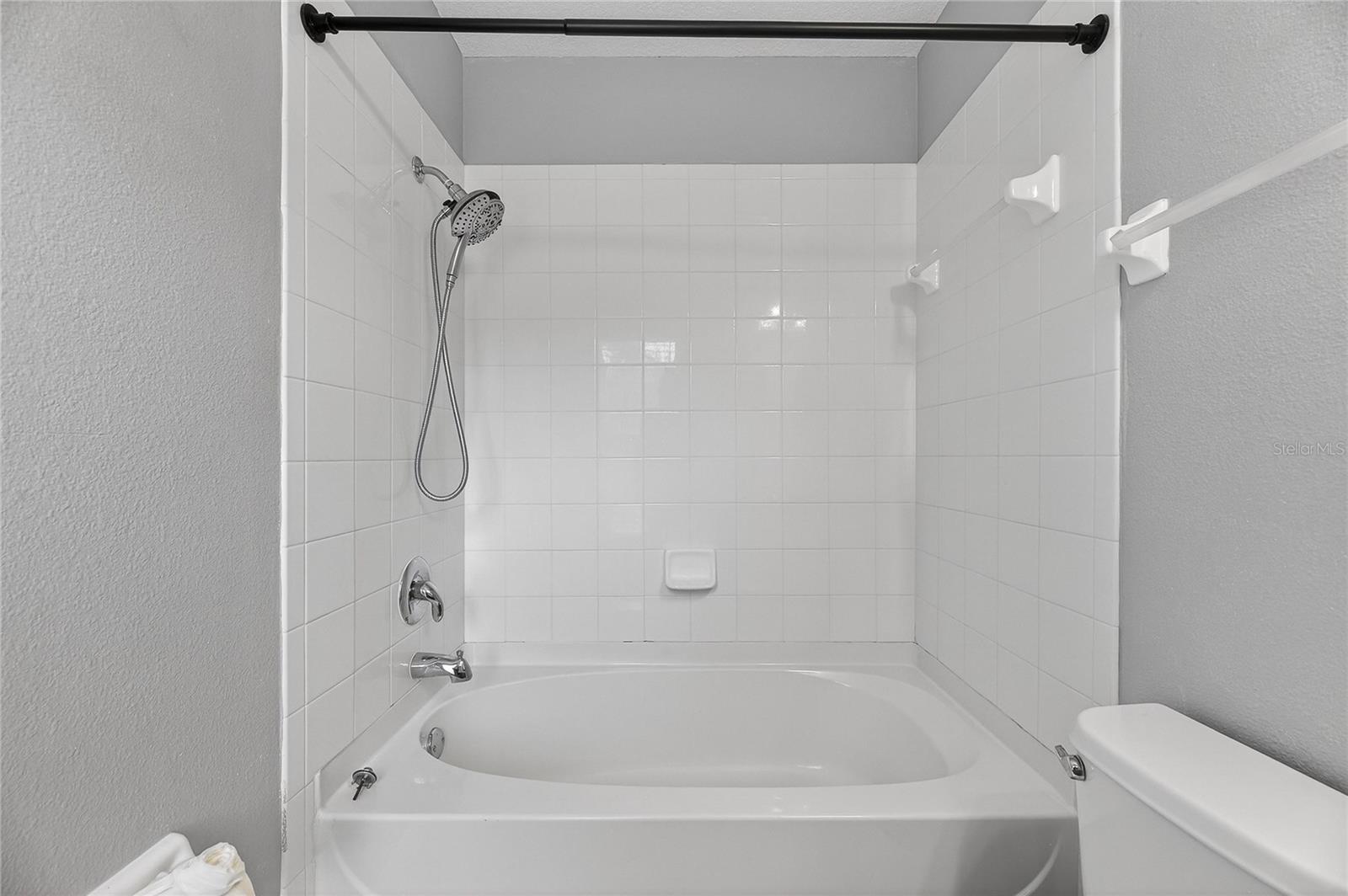 Image 51 of 58 For 13123 Kings Crossing Drive