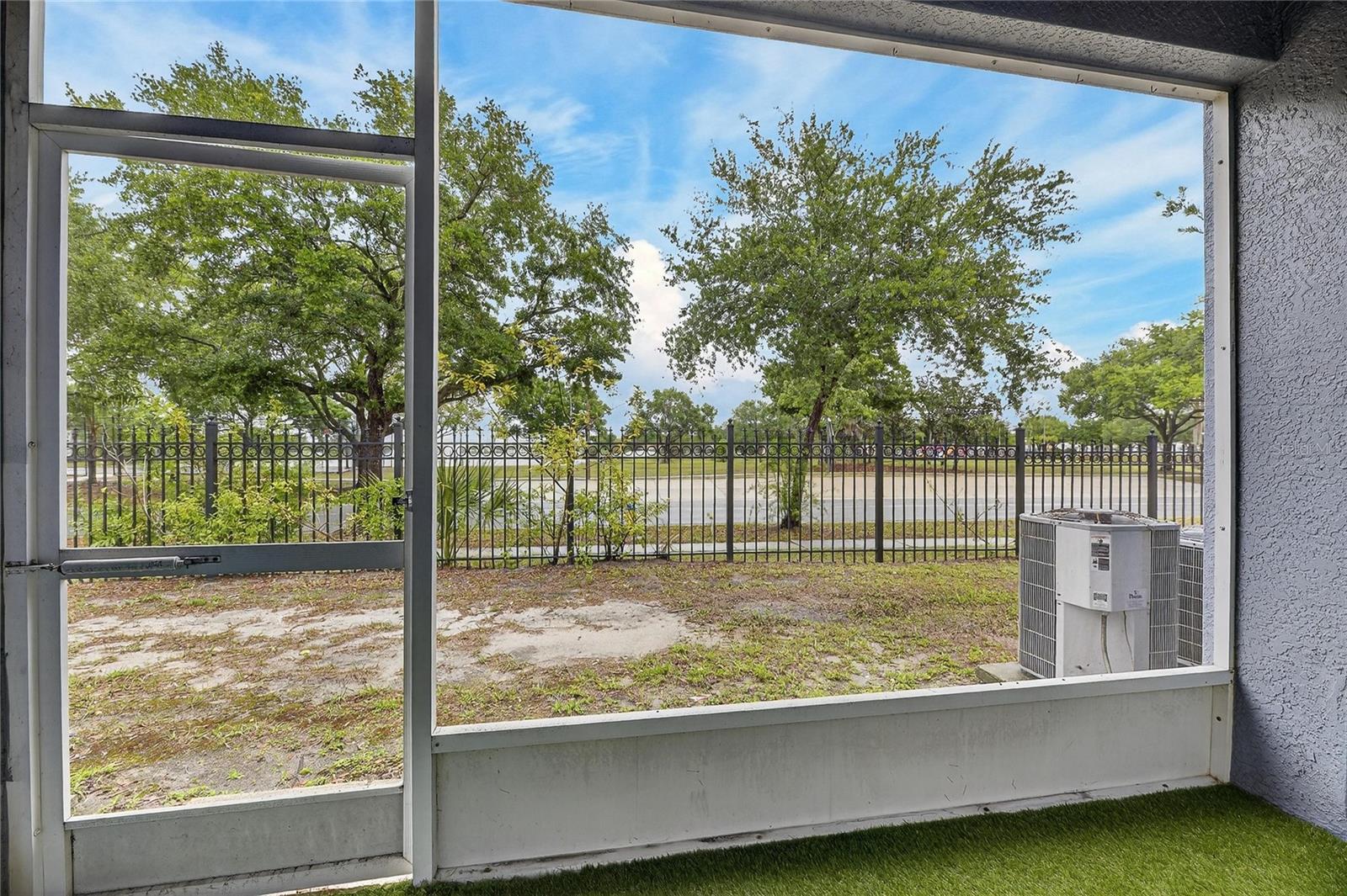 Image 53 of 58 For 13123 Kings Crossing Drive