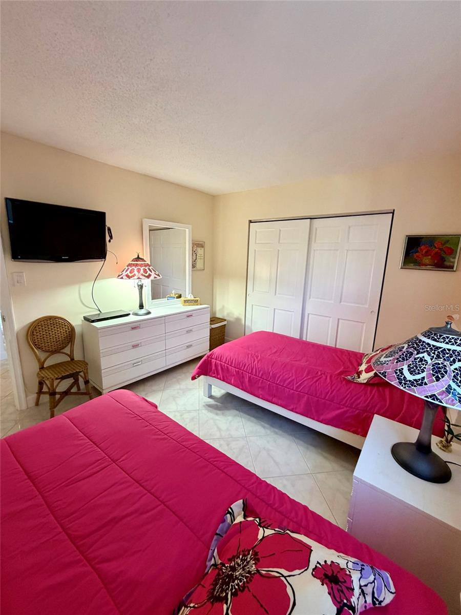 Image 10 of 21 For 180 20th Avenue 303