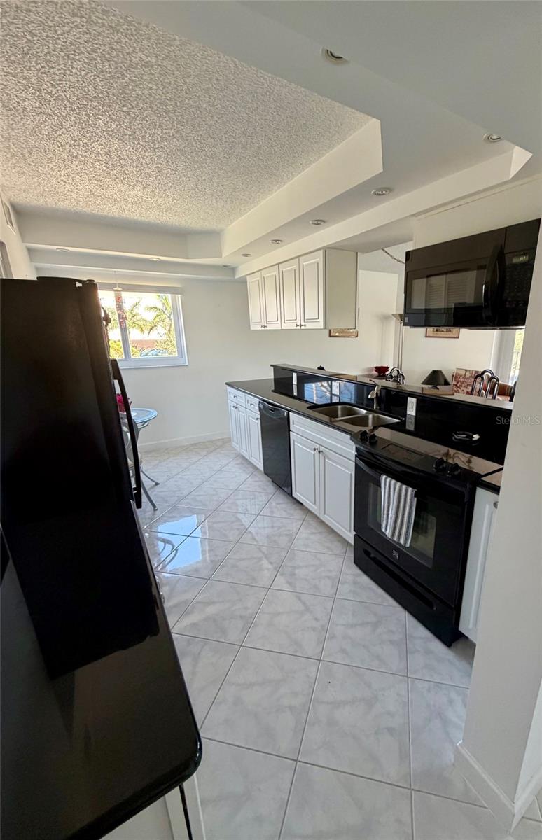 Image 20 of 21 For 180 20th Avenue 303