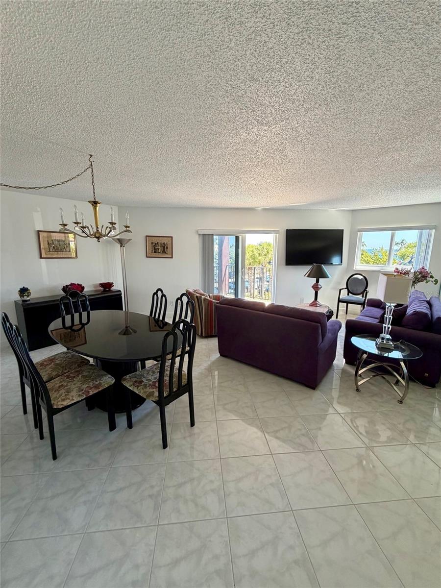 Image 9 of 21 For 180 20th Avenue 303