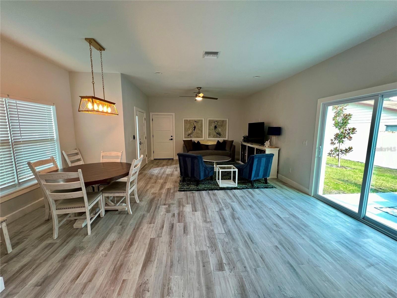 Image 11 of 38 For 5630 Queener Avenue