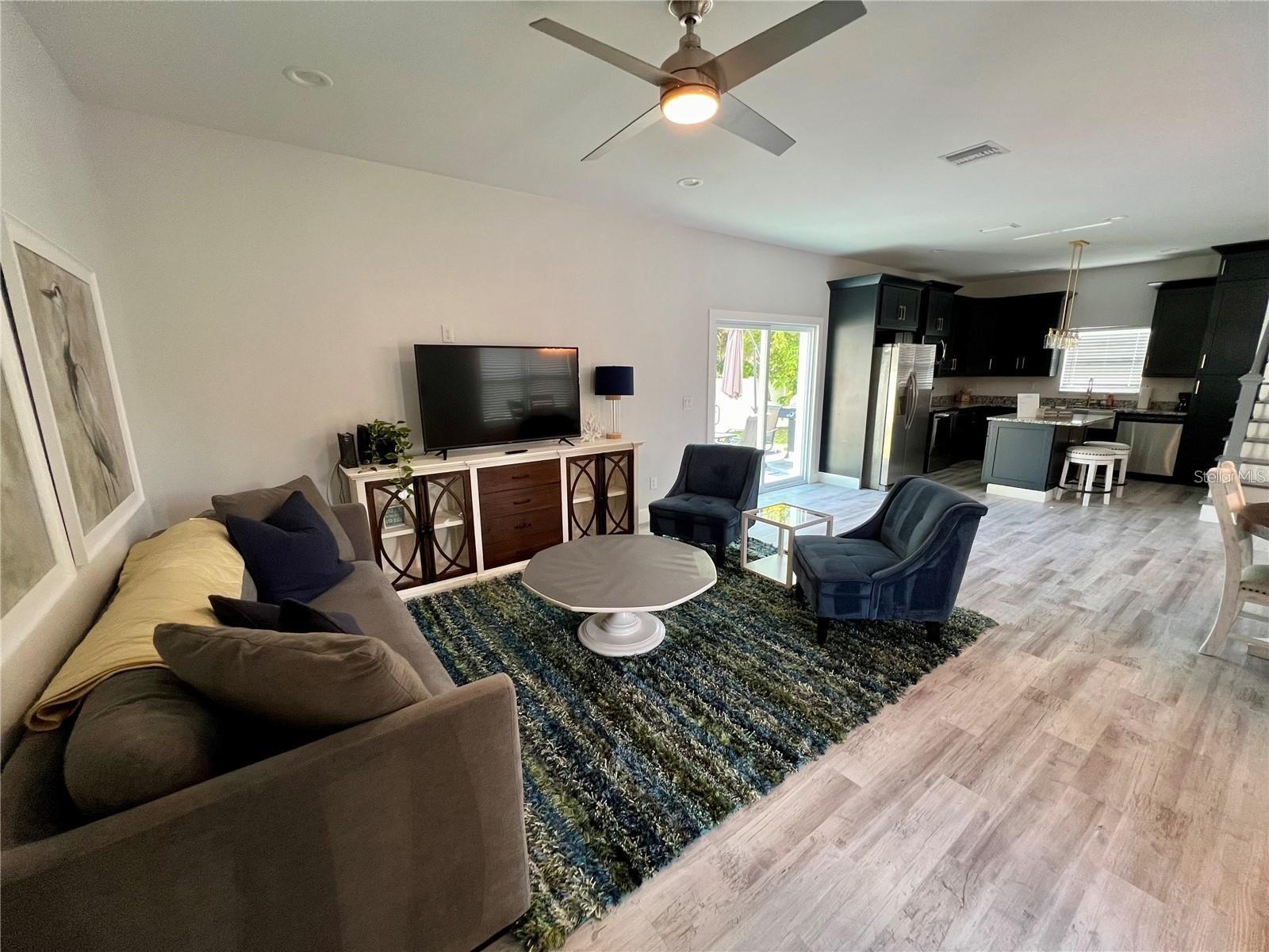 Image 12 of 38 For 5630 Queener Avenue