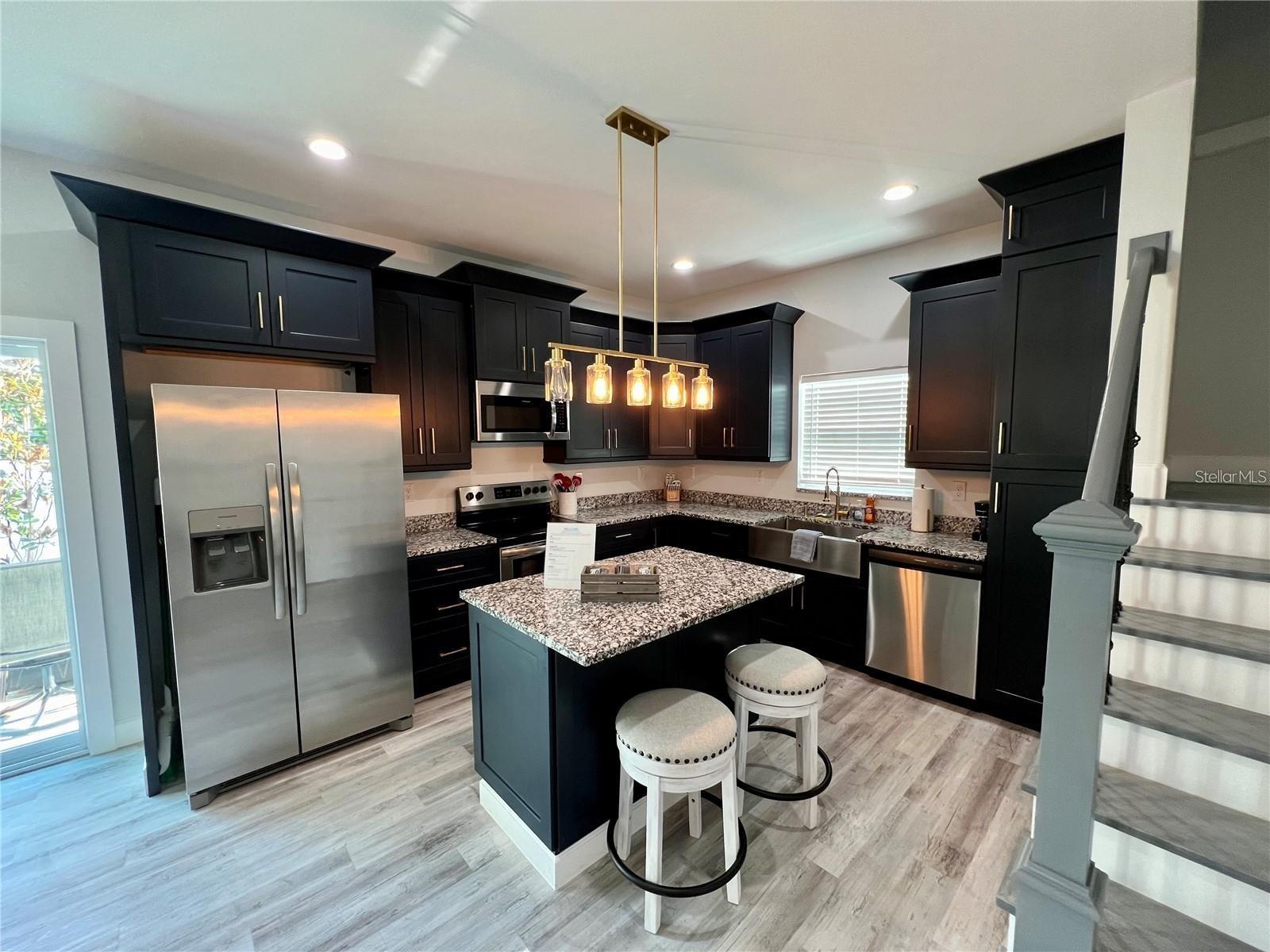 Image 3 of 38 For 5630 Queener Avenue