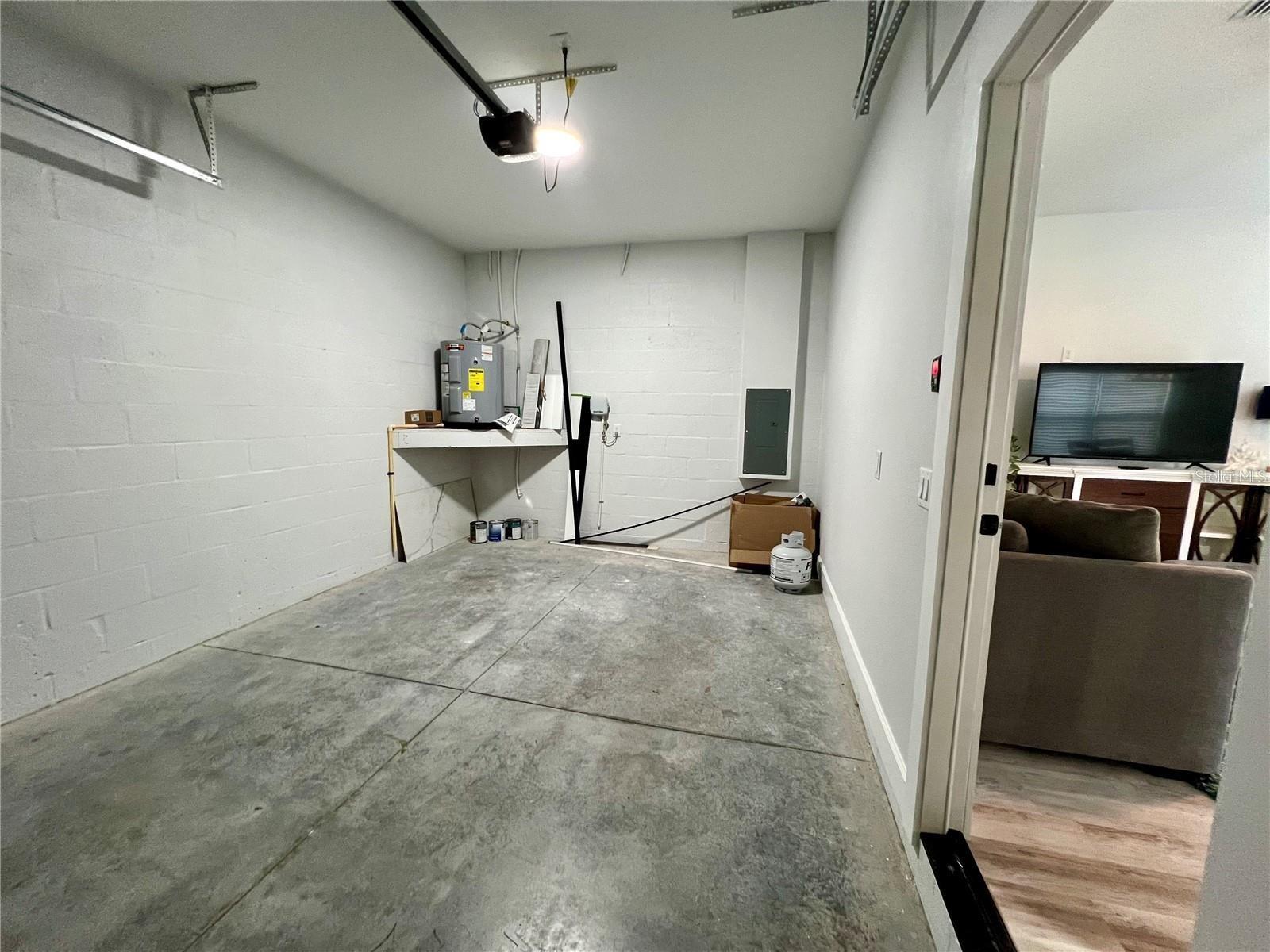 Image 37 of 38 For 5630 Queener Avenue