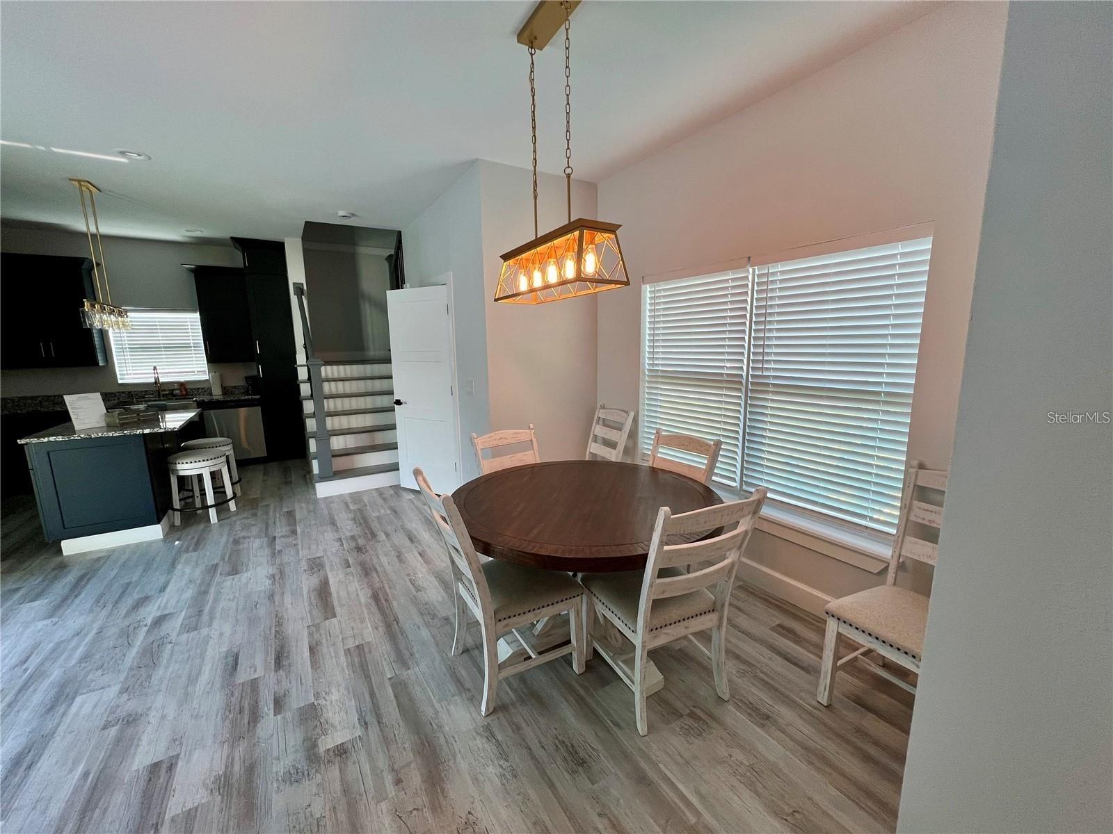 Image 9 of 38 For 5630 Queener Avenue