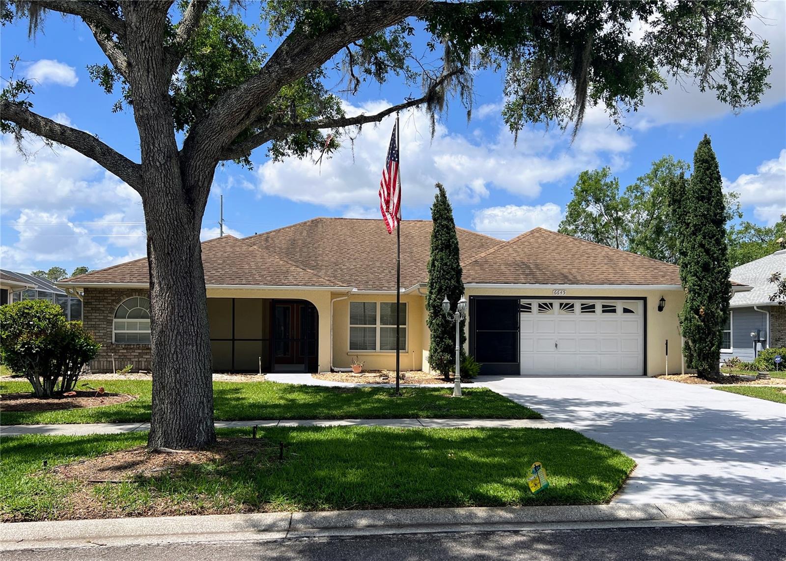 Image 2 of 3 For 6645 Northlake Drive