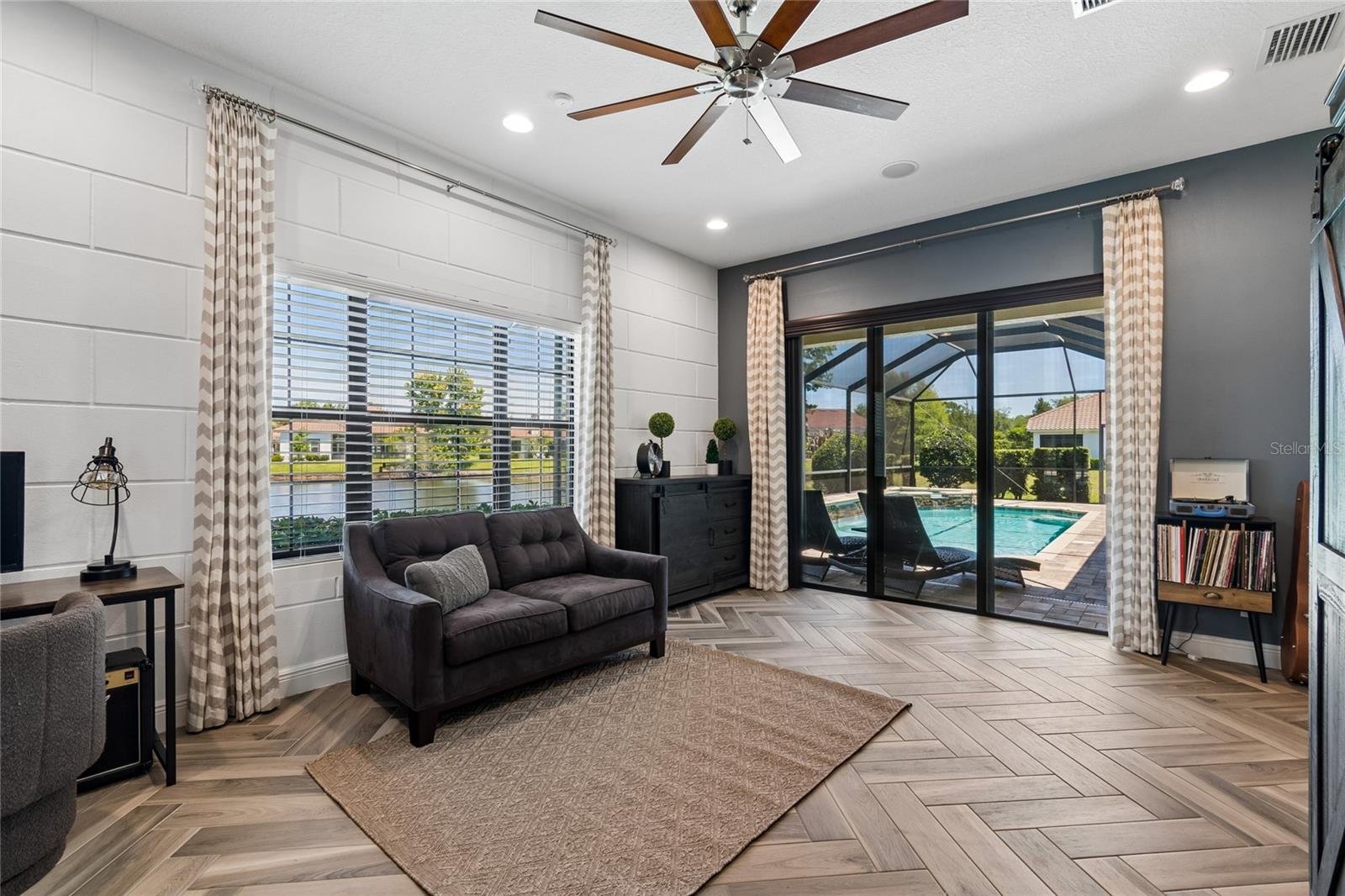 Image 52 of 80 For 20439 Lace Cascade Road