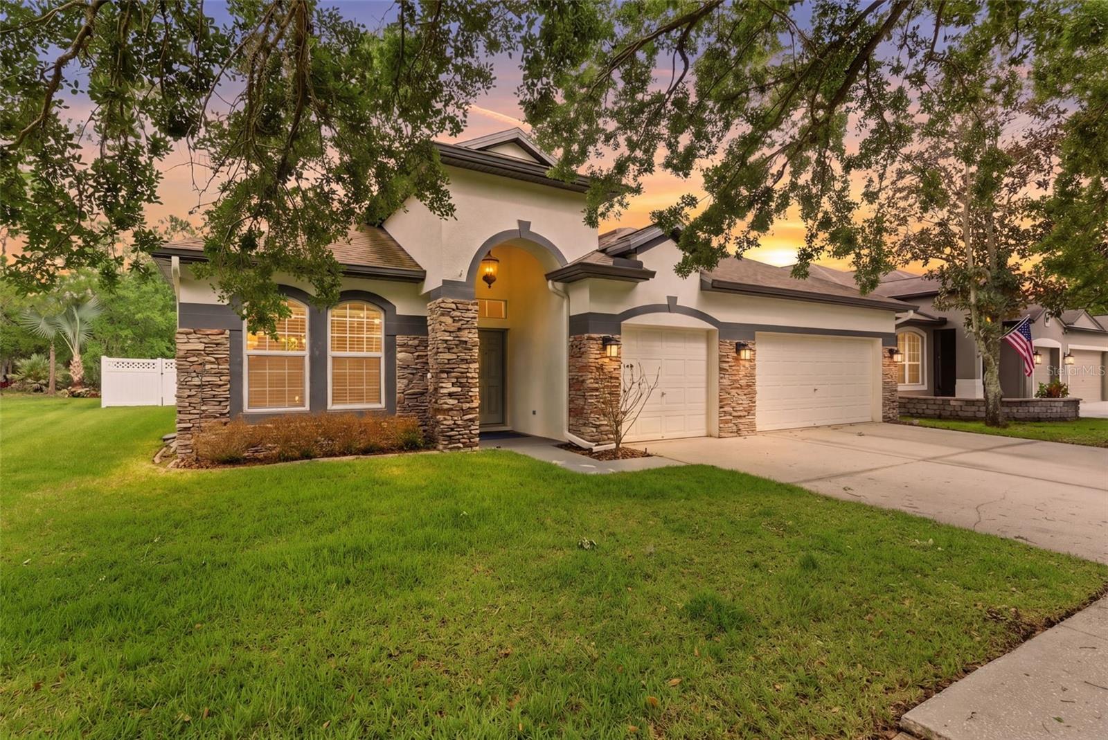 Details for 5832 Heronview Crescent Drive, LITHIA, FL 33547