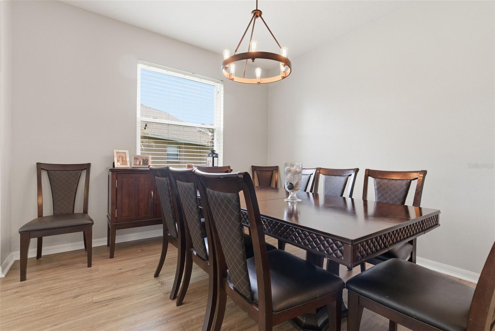 Image 11 of 46 For 5832 Heronview Crescent Drive