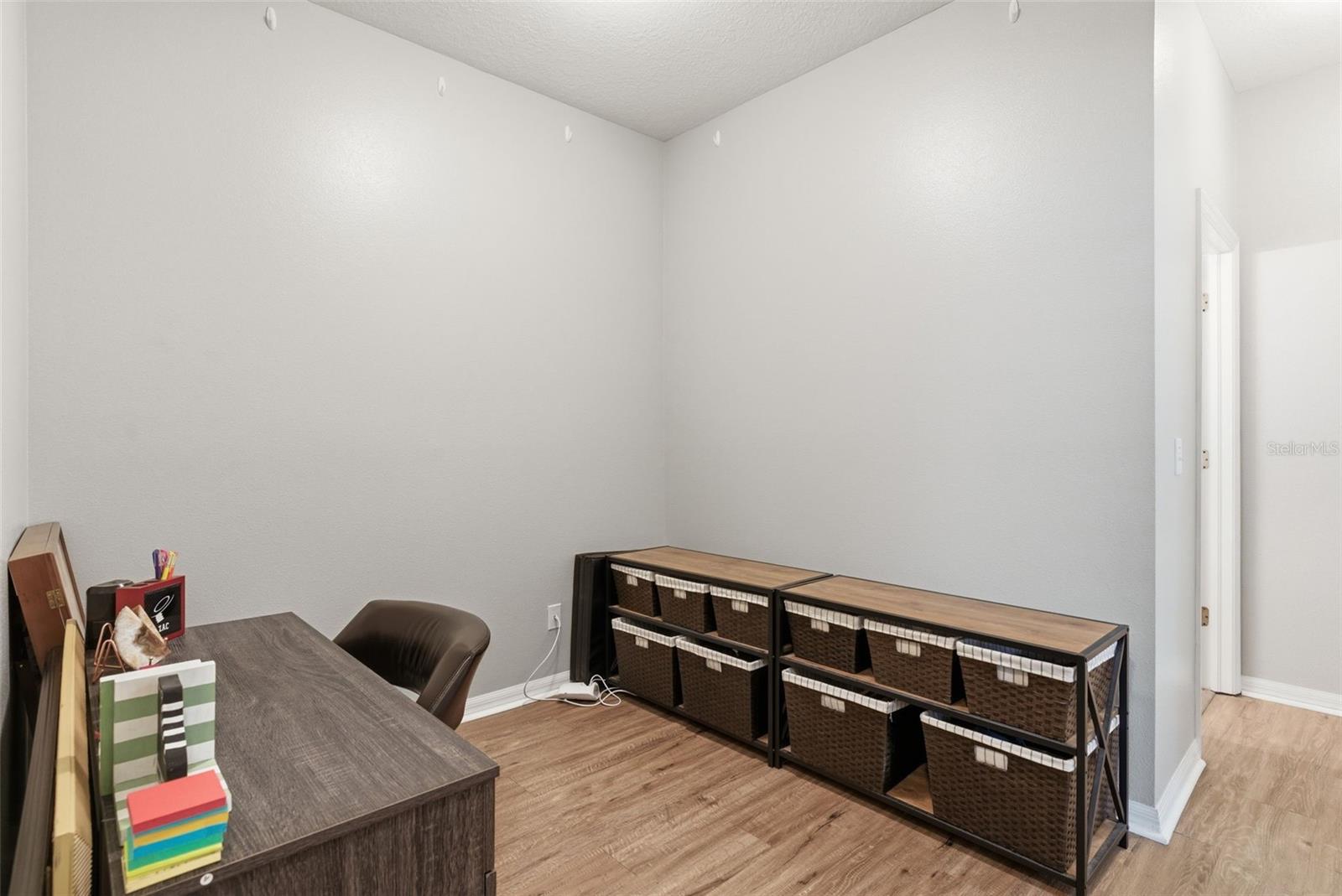 Image 28 of 46 For 5832 Heronview Crescent Drive