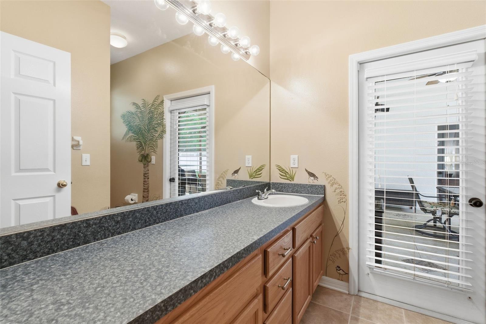 Image 33 of 46 For 5832 Heronview Crescent Drive