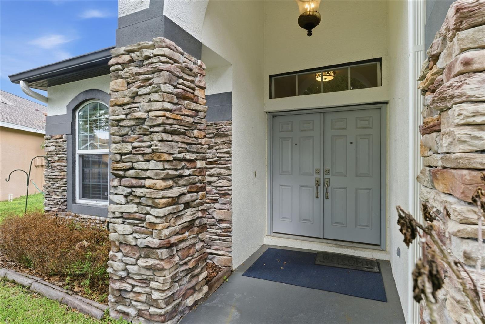 Image 7 of 46 For 5832 Heronview Crescent Drive