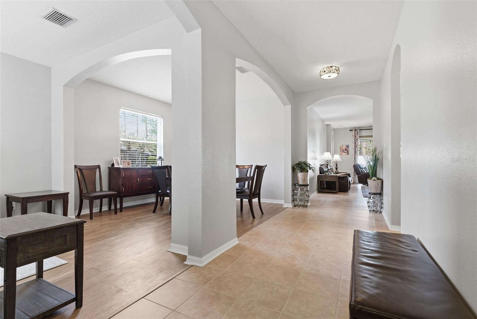 Image 8 of 46 For 5832 Heronview Crescent Drive