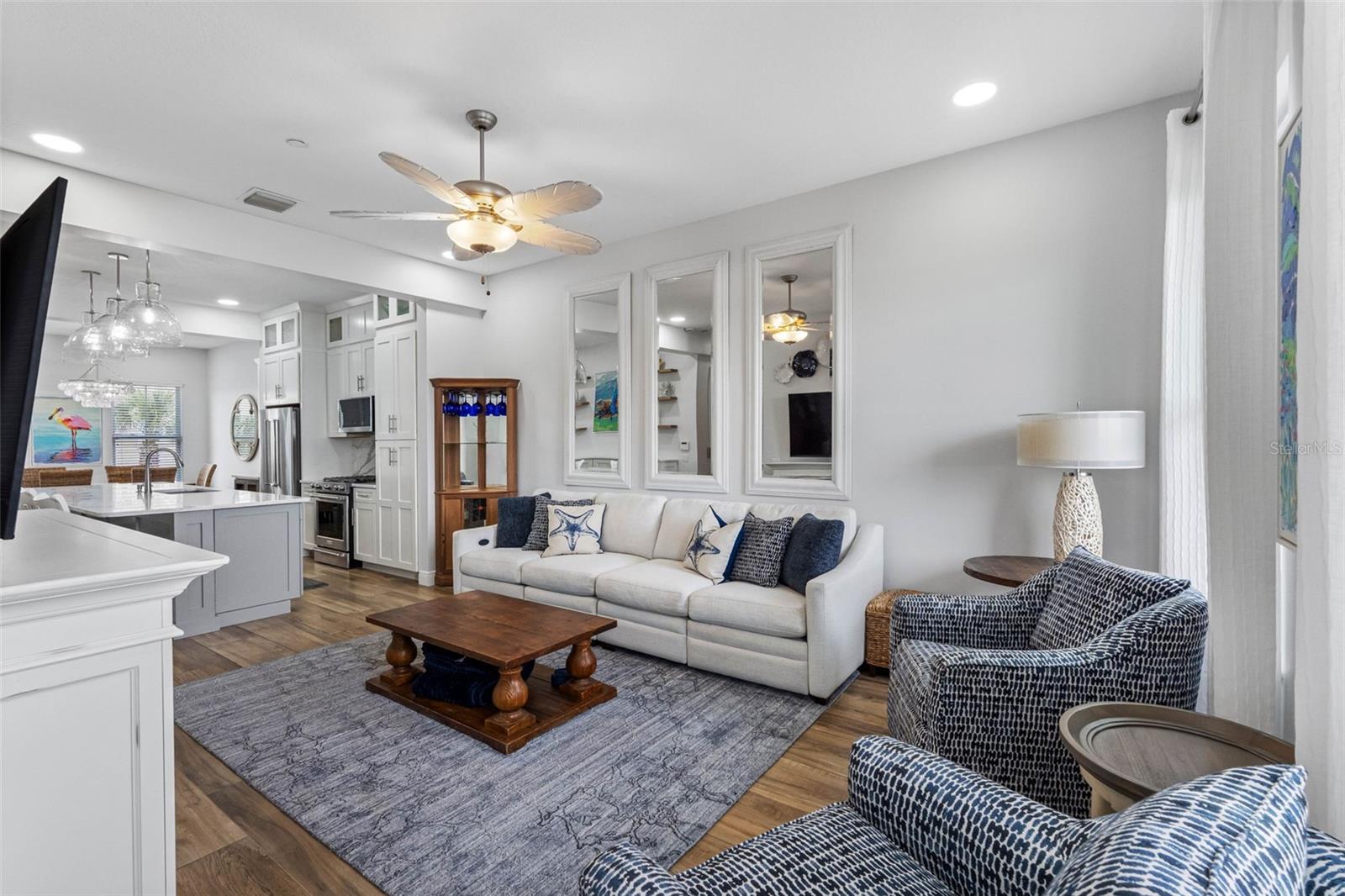 Image 14 of 81 For 19915 Gulf Boulevard 806