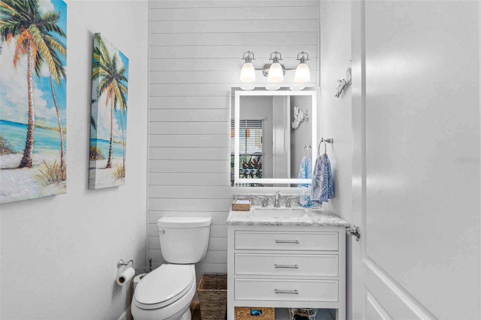 Image 22 of 81 For 19915 Gulf Boulevard 806