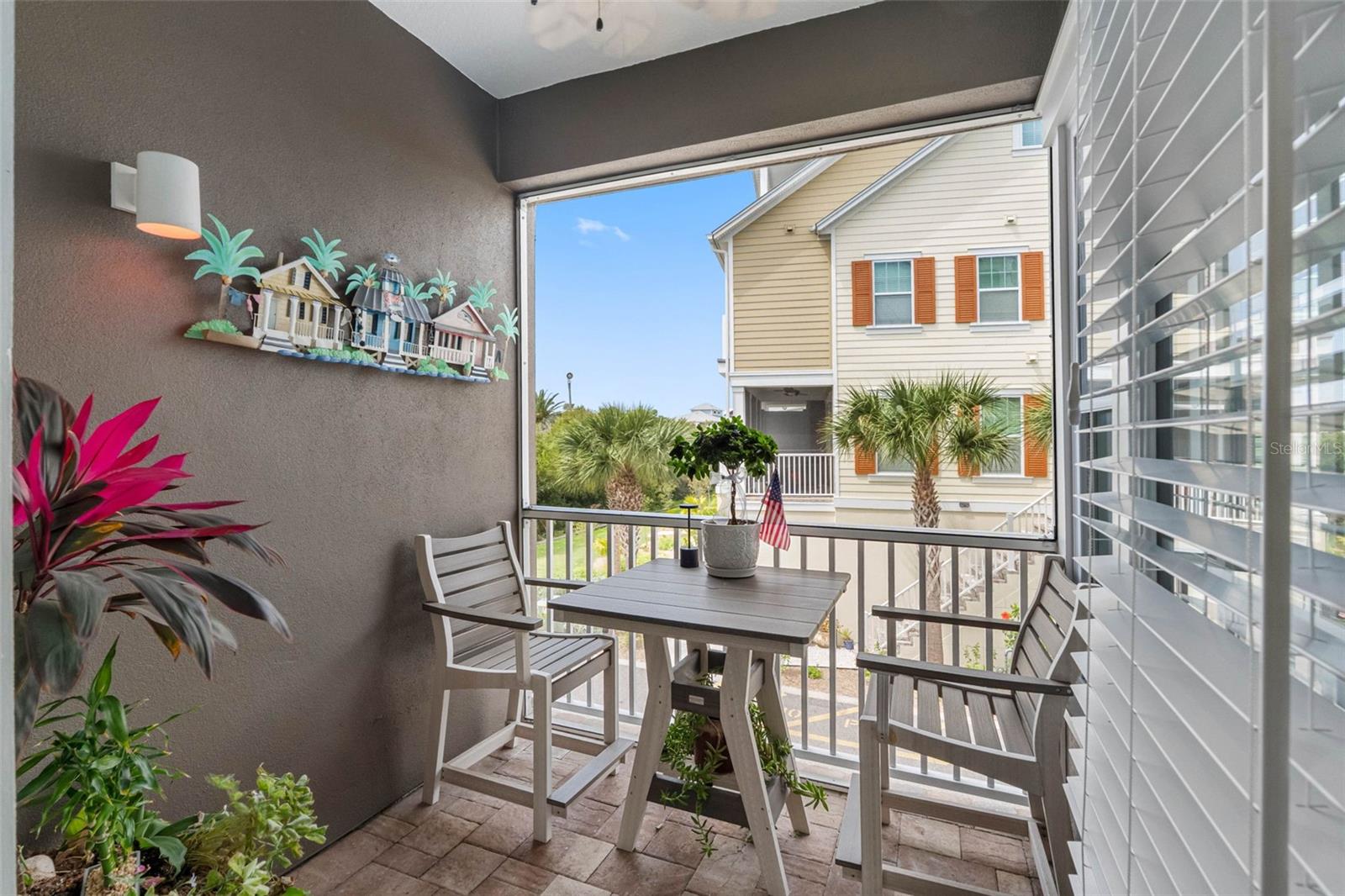 Image 24 of 81 For 19915 Gulf Boulevard 806