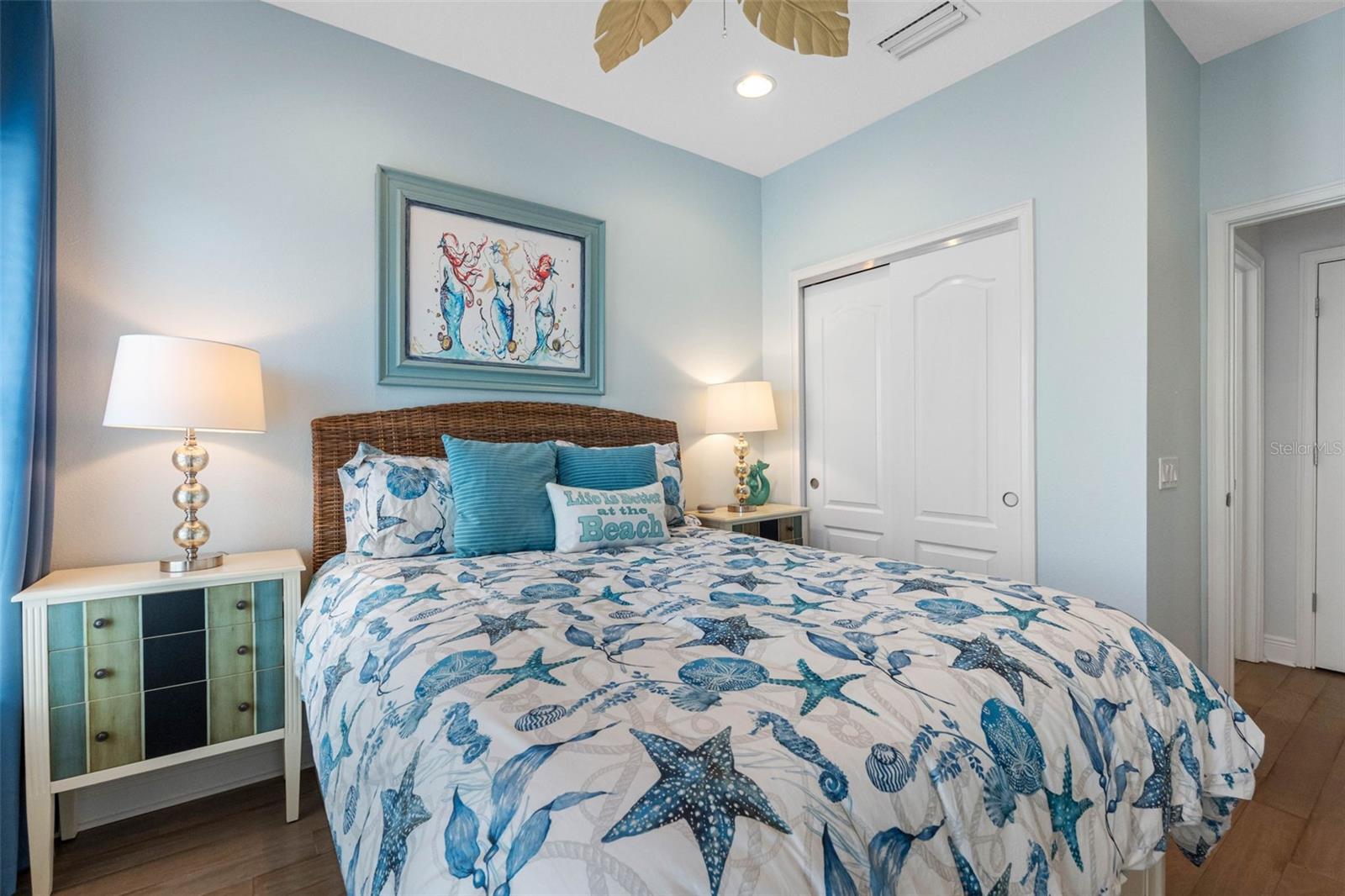 Image 52 of 81 For 19915 Gulf Boulevard 806