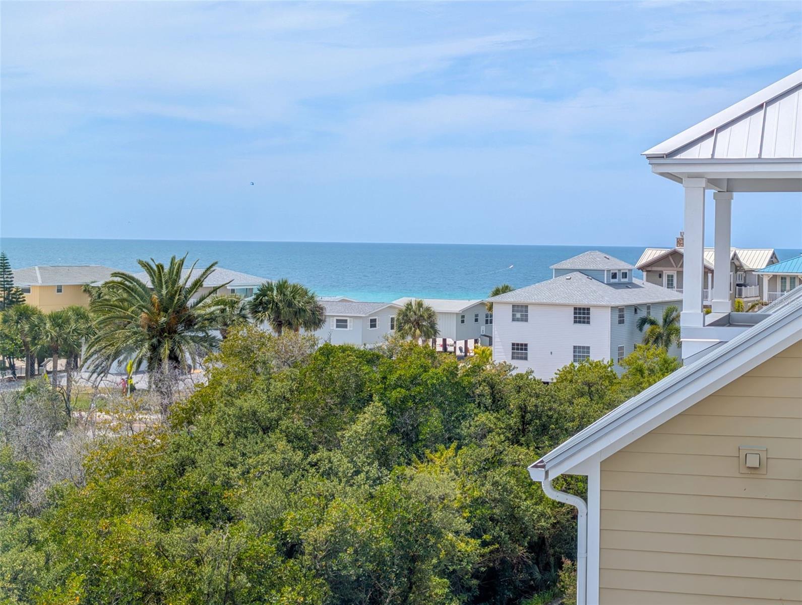 Image 58 of 81 For 19915 Gulf Boulevard 806