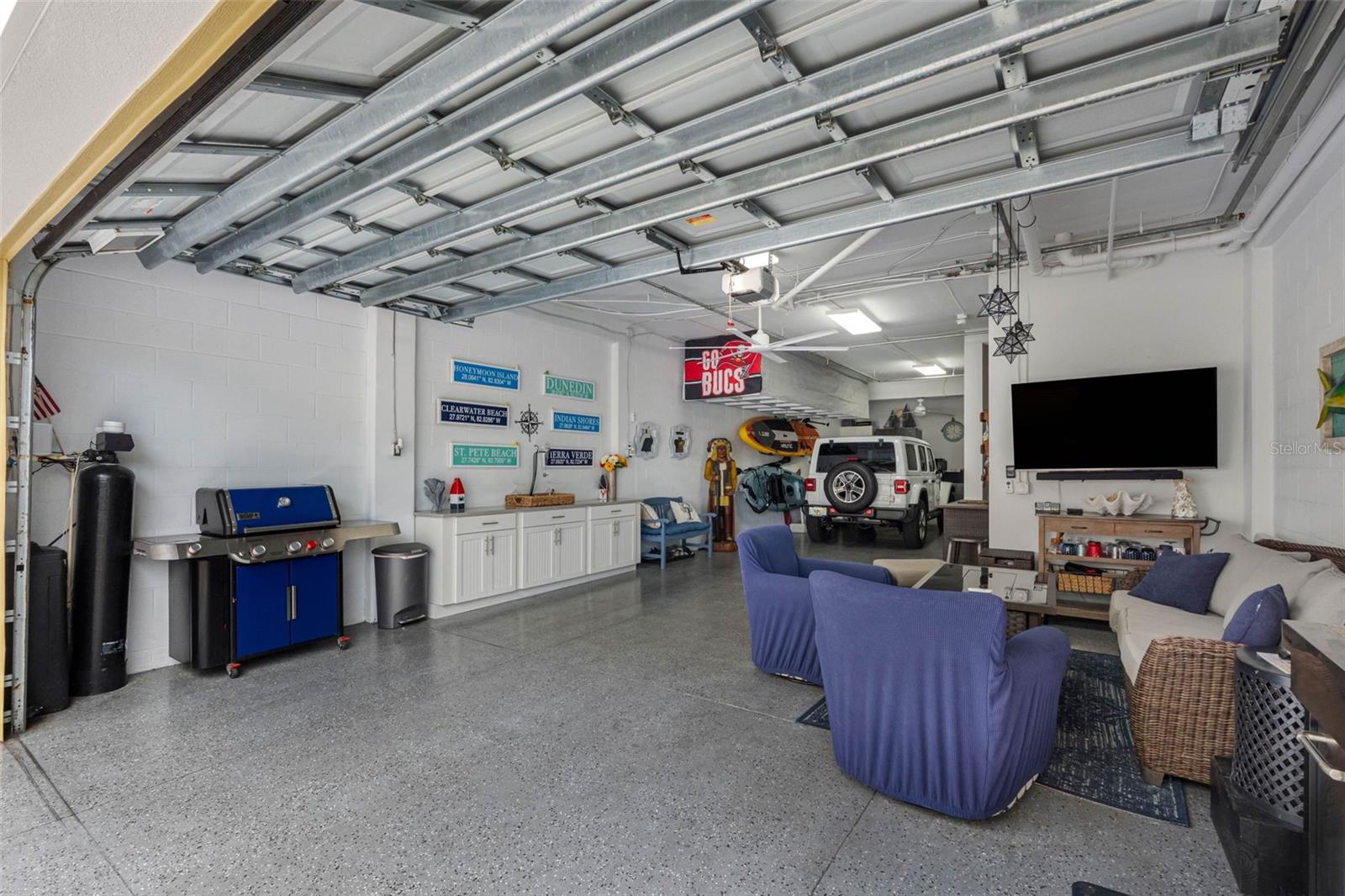 Image 74 of 81 For 19915 Gulf Boulevard 806