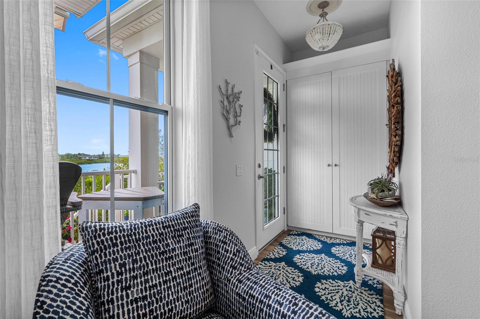 Image 8 of 81 For 19915 Gulf Boulevard 806