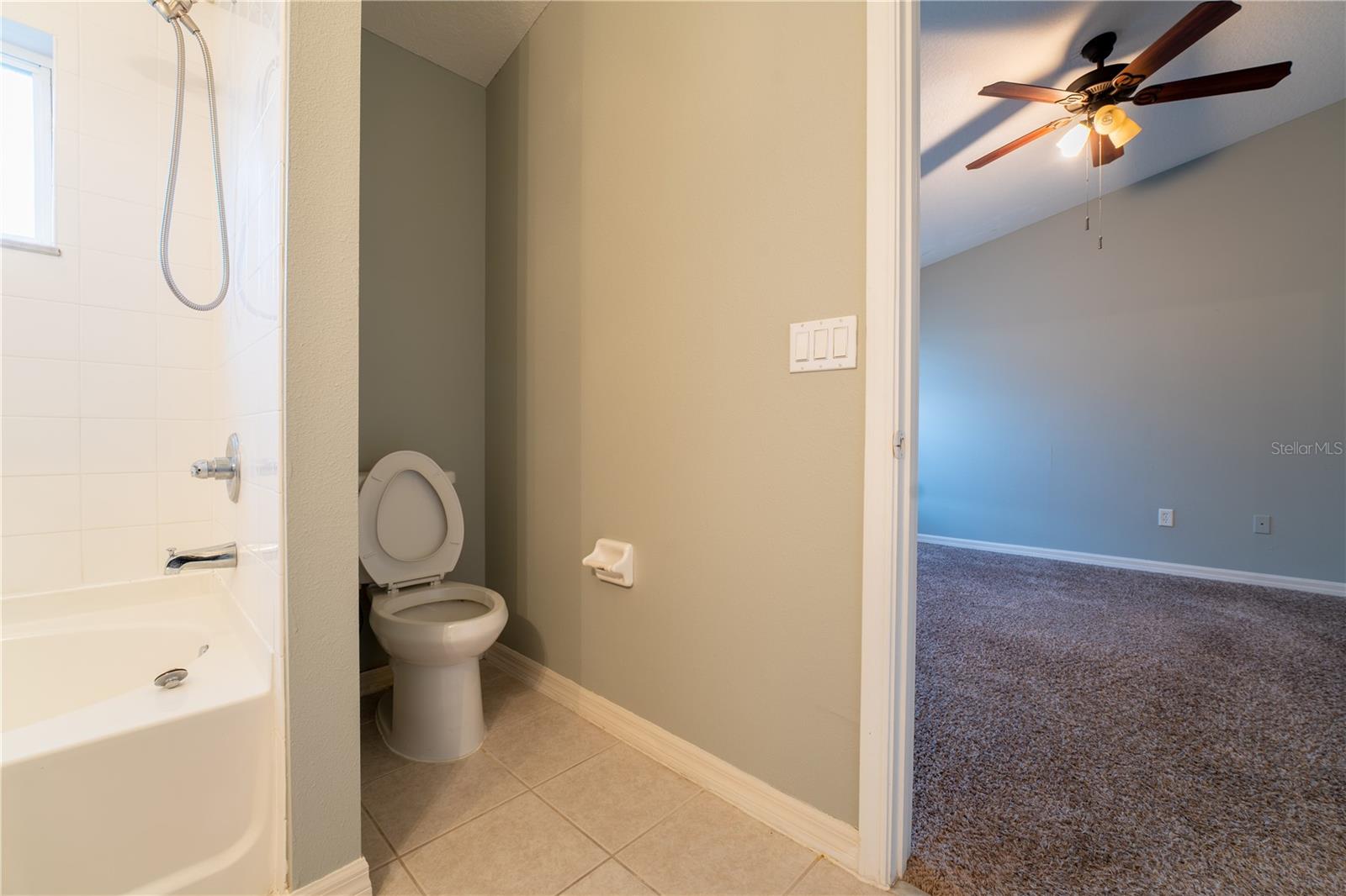 Image 40 of 51 For 9609 Carlsdale Drive