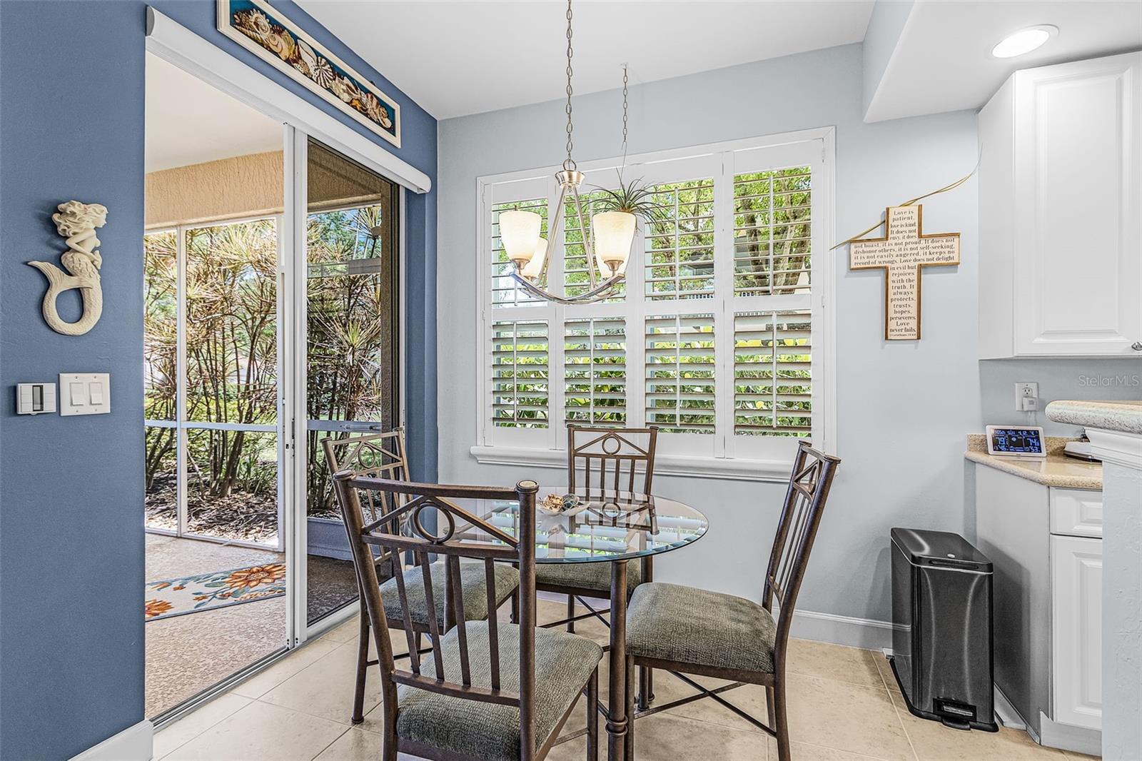 Image 15 of 37 For 3312 Sunset Key Cir Circle B