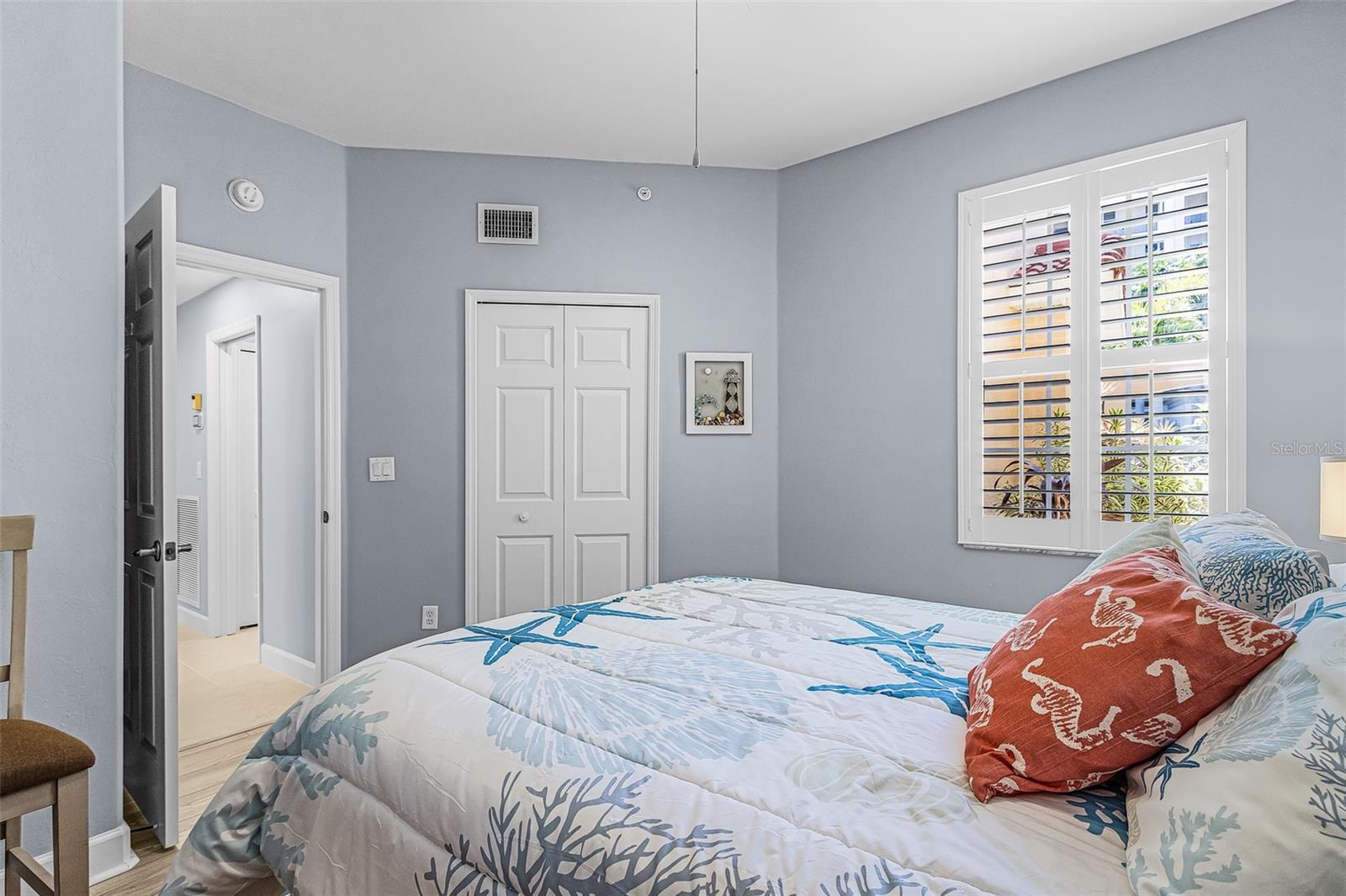 Image 16 of 37 For 3312 Sunset Key Cir Circle B